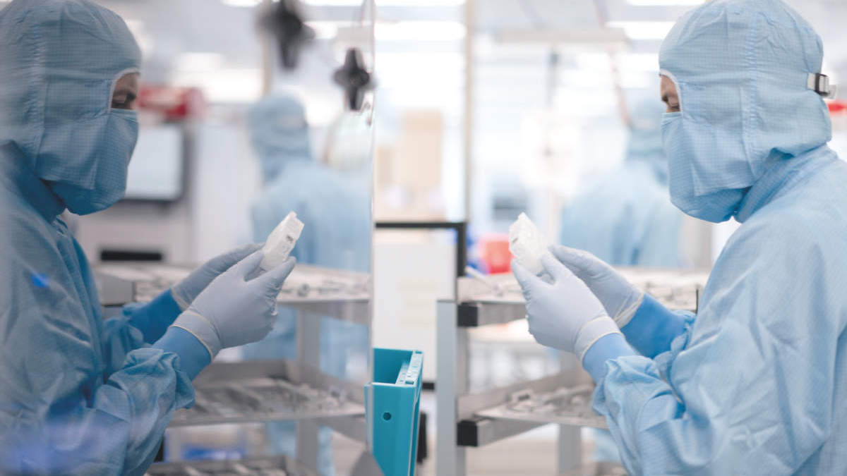 QIAstat Dx, production, manufacturing
